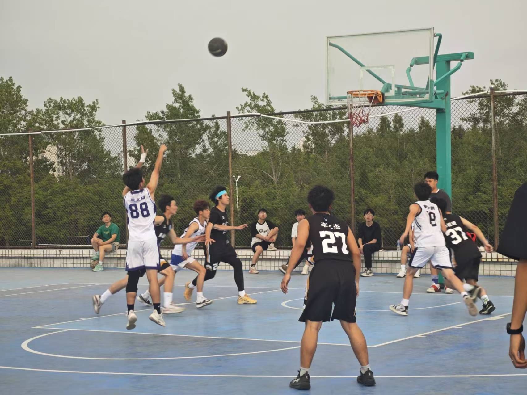 986b43cf322563450a07b18131acb11